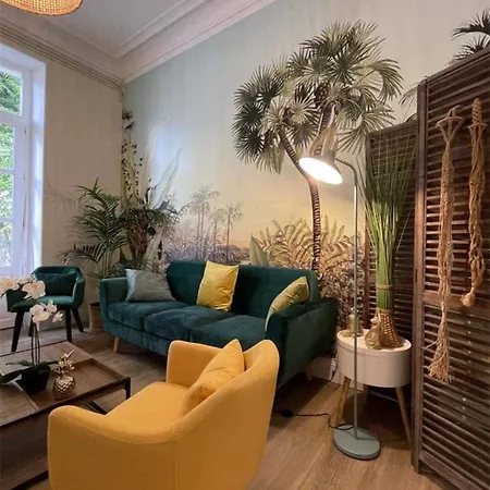 Spacious In For 8 People Apartment Nimes