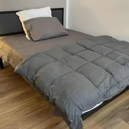 Spacious In For 8 People