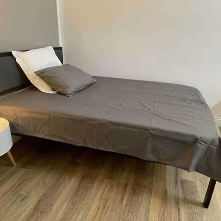Spacious In For 8 People *
