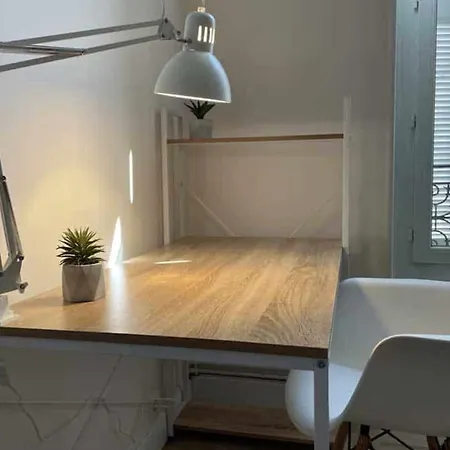 Spacious In For 8 People * Nimes