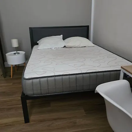 Spacious In For 8 People Apartment