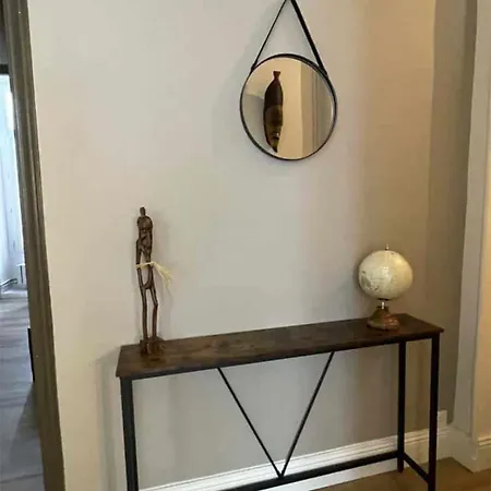 Apartment Spacious In For 8 People *